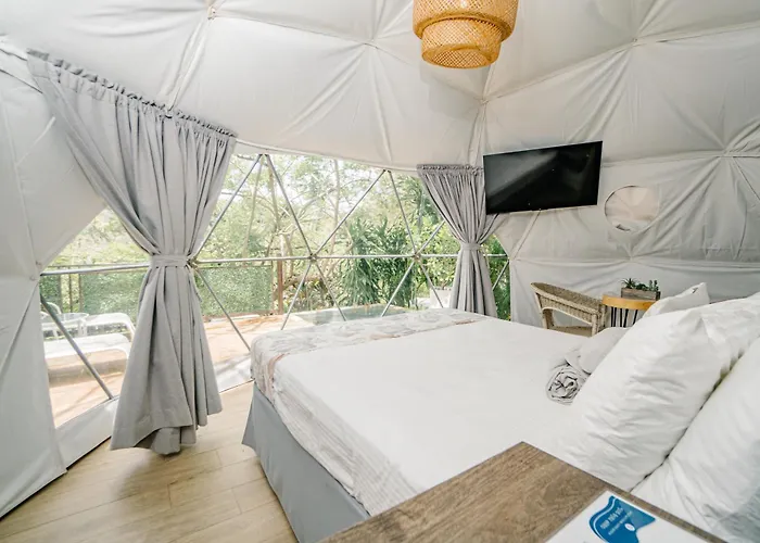 Glamping Tortuga *